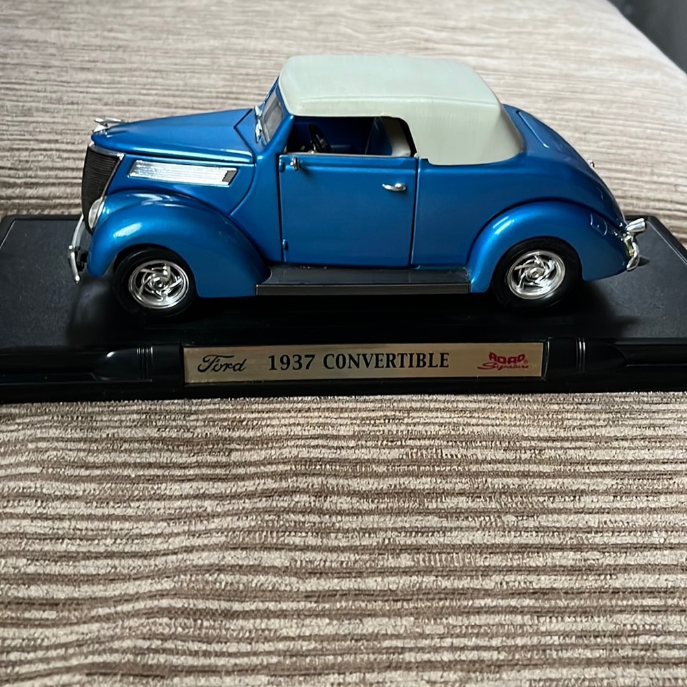 1937 ford convertible die cast